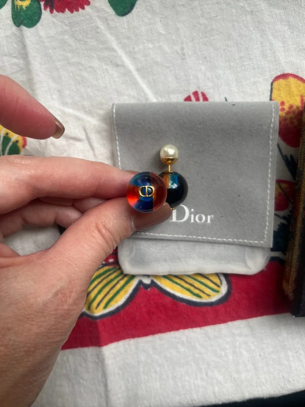 Dior Tribales Earrings - Picture 2 of 6
